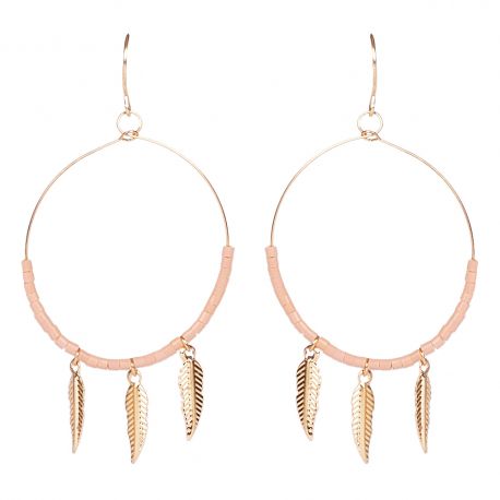 Boucle d'oreille fantaisie créole perle pastel plume dorée